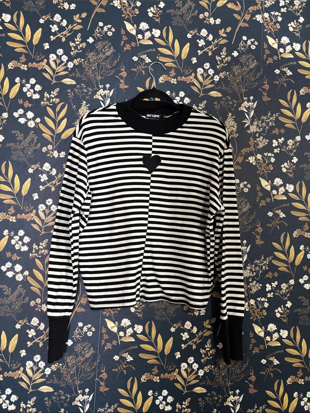 Hot Topic Black & White Striped Long Sleeve Top with Heart Accent Size 2